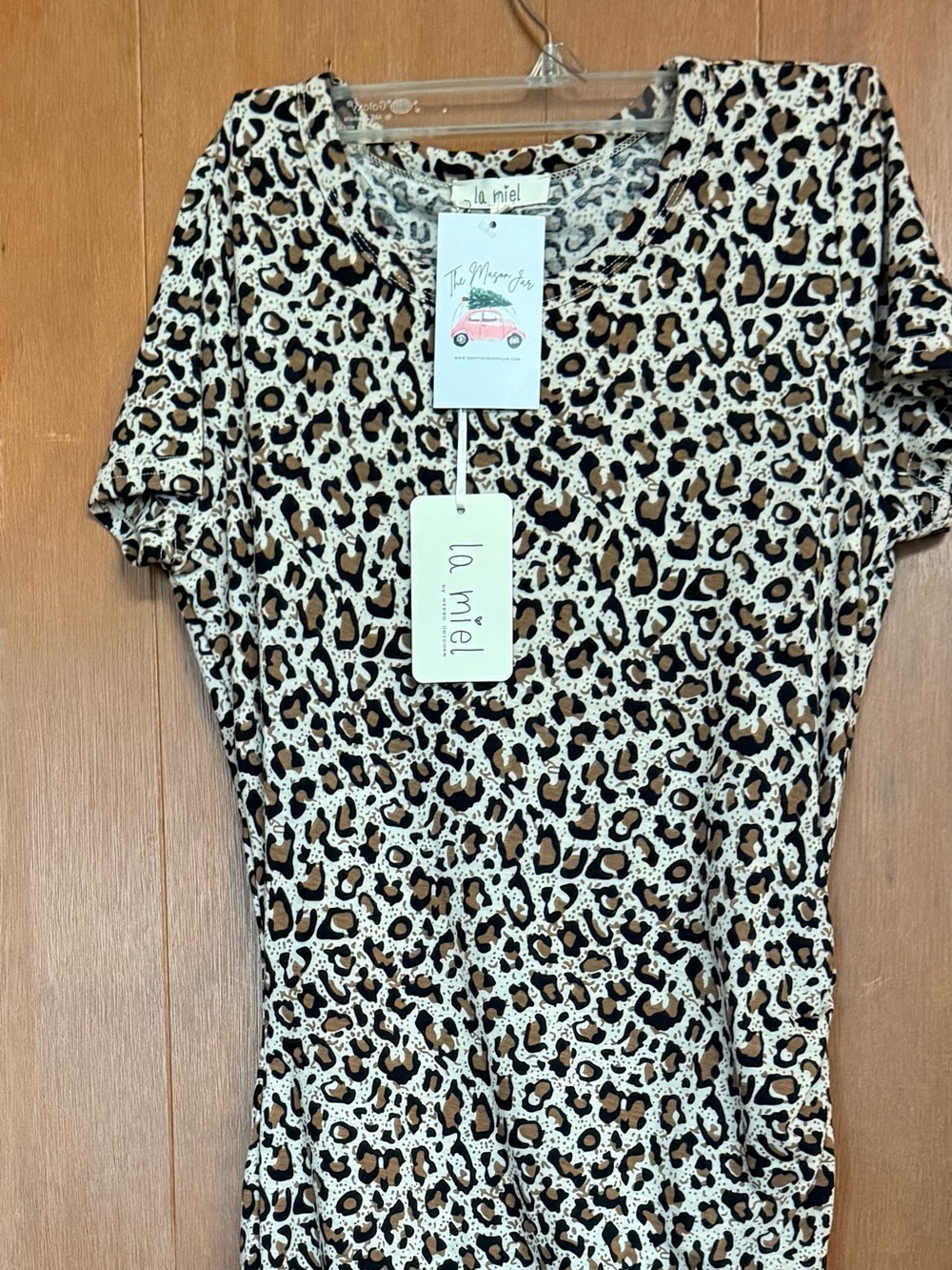 LA MIEL Leopard Print Short Sleeve dress in Cream and Brown